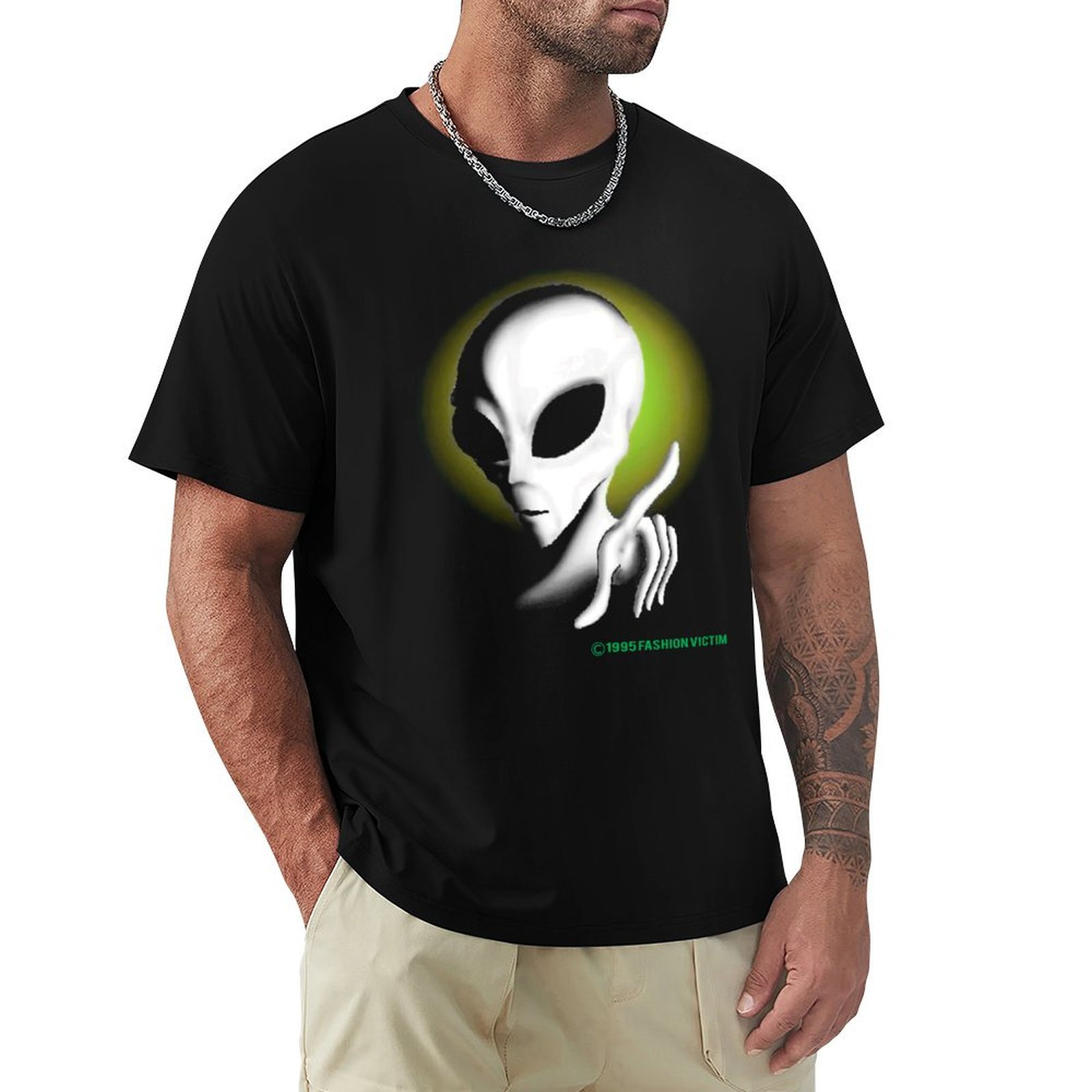 Vintage Fashion Victim Shirt - 1995 ALIEN Vintage Karanlıkta Parlayan Moda